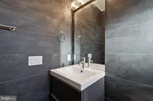 1825 Gerritt St, Philadelphia, PA 19146 - Photo 17