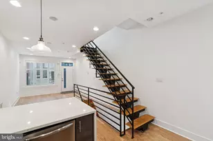 1825 Gerritt St, Philadelphia, PA 19146 - Photo 7