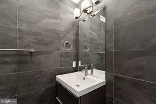 1825 Gerritt St, Philadelphia, PA 19146 - Photo 23