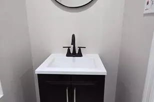 5706 Vandike St, Philadelphia, PA 19135 - Photo 15