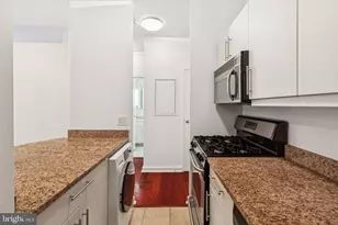 219 S 18th St, Philadelphia, PA 19103 - Photo 5