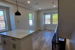 307 W York St, Philadelphia, PA 19133 - Photo 5