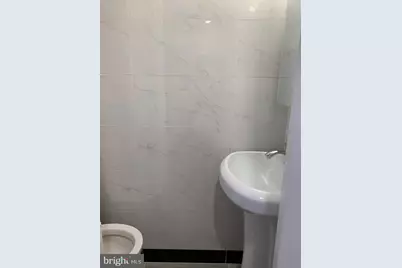 1000 Mount Vernon Street #E1, Philadelphia, PA 19123 - Photo 5