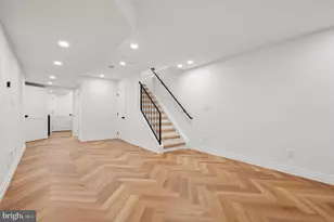 108 N Van Pelt St, Philadelphia, PA 19103 - Photo 25