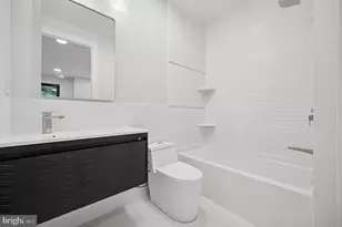 108 N Van Pelt St, Philadelphia, PA 19103 - Photo 15