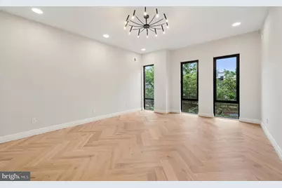 108 N Van Pelt Street, Philadelphia, PA 19103 - Photo 19