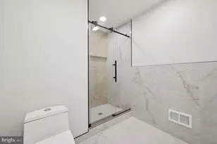 108 N Van Pelt St, Philadelphia, PA 19103 - Photo 25