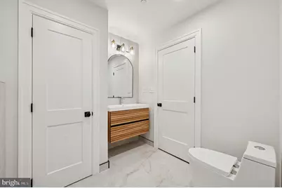 108 N Van Pelt Street, Philadelphia, PA 19103 - Photo 27