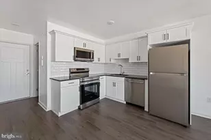 404 Fountain St, Philadelphia, PA 19128 - Photo 1