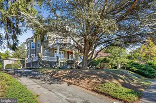 580 Wigard Ave, Philadelphia, PA 19128 - Photo 3