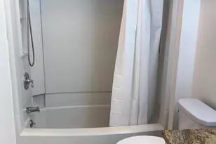 200 Lombard St, Philadelphia, PA 19147 - Photo 9