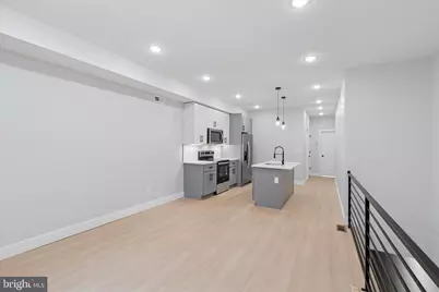 518 W Susquehanna Avenue, Philadelphia, PA 19122 - Photo 3