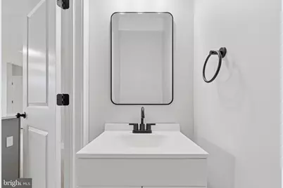 518 W Susquehanna Avenue, Philadelphia, PA 19122 - Photo 73