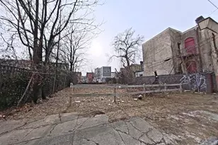 3042 W Arizona St, Philadelphia, PA 19132 - Photo 1