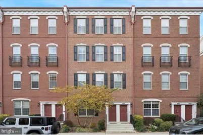 610 Captains Way, Philadelphia, PA 19146 - Photo 1