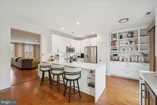 610 Captains Way, Philadelphia, PA 19146 - Photo 9