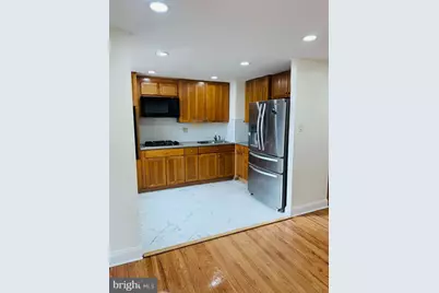 6829 Lindbergh Boulevard, Philadelphia, PA 19142 - Photo 7