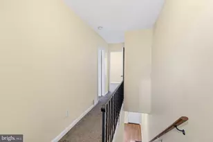 1309 S Myrtlewood St, Philadelphia, PA 19146 - Photo 7