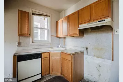 6918 Forrest Avenue, Philadelphia, PA 19138 - Photo 11