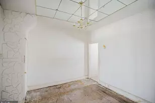 6918 Forrest Ave, Philadelphia, PA 19138 - Photo 15