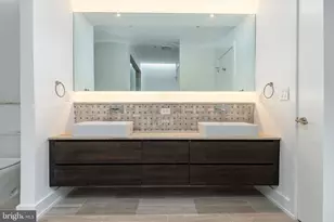 725 Chestnut St, Philadelphia, PA 19106 - Photo 21