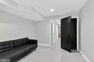 2138 E Albert St, Philadelphia, PA 19125 - Photo 15