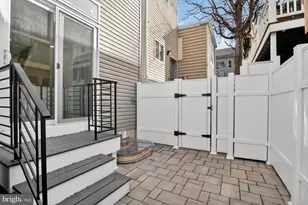 2138 E Albert St, Philadelphia, PA 19125 - Photo 9