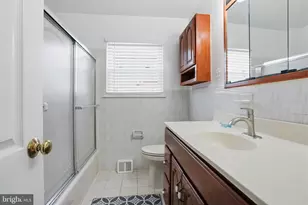 8942 Haven Pl, Philadelphia, PA 19152 - Photo 7