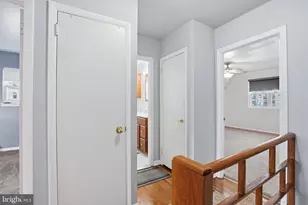 8942 Haven Pl, Philadelphia, PA 19152 - Photo 9