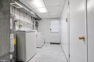 8942 Haven Pl, Philadelphia, PA 19152 - Photo 17