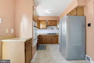 8942 Haven Pl, Philadelphia, PA 19152 - Photo 5