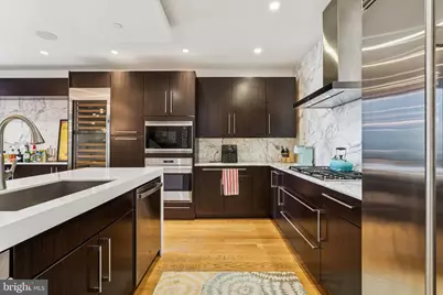 206 N 22nd Street #E, Philadelphia, PA 19103 - Photo 19