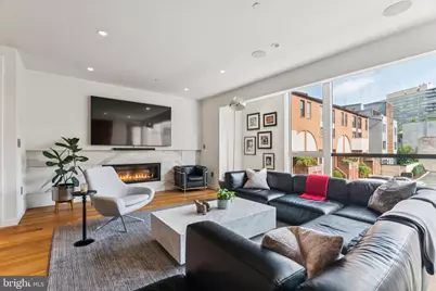 206 N 22nd Street #E, Philadelphia, PA 19103 - Photo 11