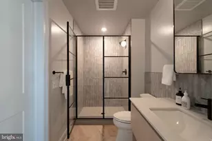 1325 N Beach St, Philadelphia, PA 19125 - Photo 7