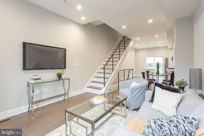 542 Pierce Street, Philadelphia, PA 19148 - Photo 3