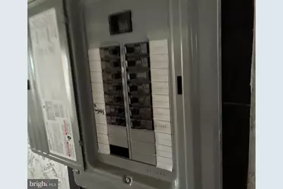 2045 Bleigh Avenue, Philadelphia, PA 19152 - Photo 15