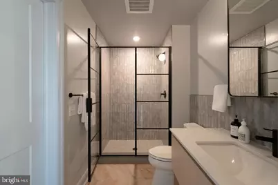 1325 N Beach Street #810, Philadelphia, PA 19125 - Photo 7