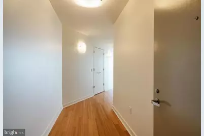 2101 Market Street #4205, Philadelphia, PA 19103 - Photo 11