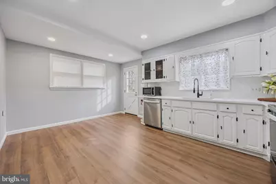 455 Delmar Street, Philadelphia, PA 19128 - Photo 5