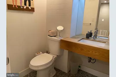 1221 S Warnock Street, Philadelphia, PA 19147 - Photo 19