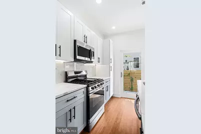 2650 Earp Street, Philadelphia, PA 19146 - Photo 11