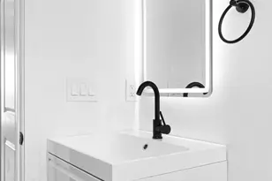 2650 Earp St, Philadelphia, PA 19146 - Photo 27