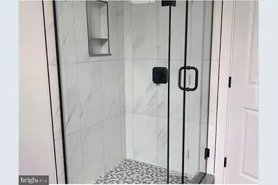 2124 E Somerset Street, Philadelphia, PA 19134 - Photo 9