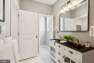 109 Watkins St, Philadelphia, PA 19148 - Photo 33