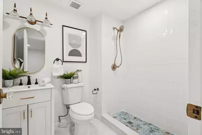 109 Watkins Street, Philadelphia, PA 19148 - Photo 39