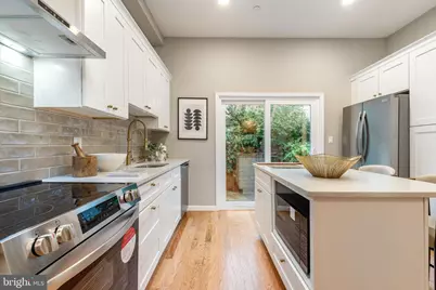 109 Watkins Street, Philadelphia, PA 19148 - Photo 11