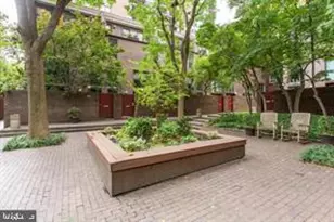 31 St James Ct, Philadelphia, PA 19106 - Photo 5