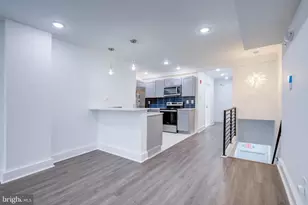 2006 N Front St, Philadelphia, PA 19122 - Photo 9