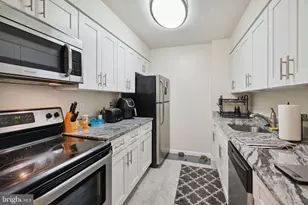 1420 Locust St, Philadelphia, PA 19102 - Photo 5