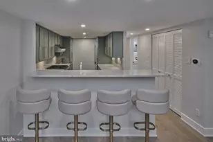 18 St James Ct, Philadelphia, PA 19106 - Photo 7